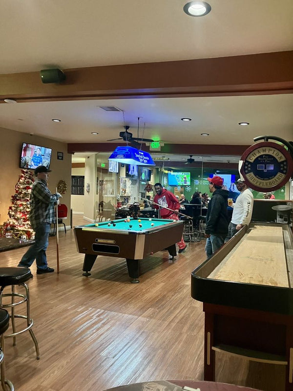 Image of bar the 19th Hole Casino & Lounge 1