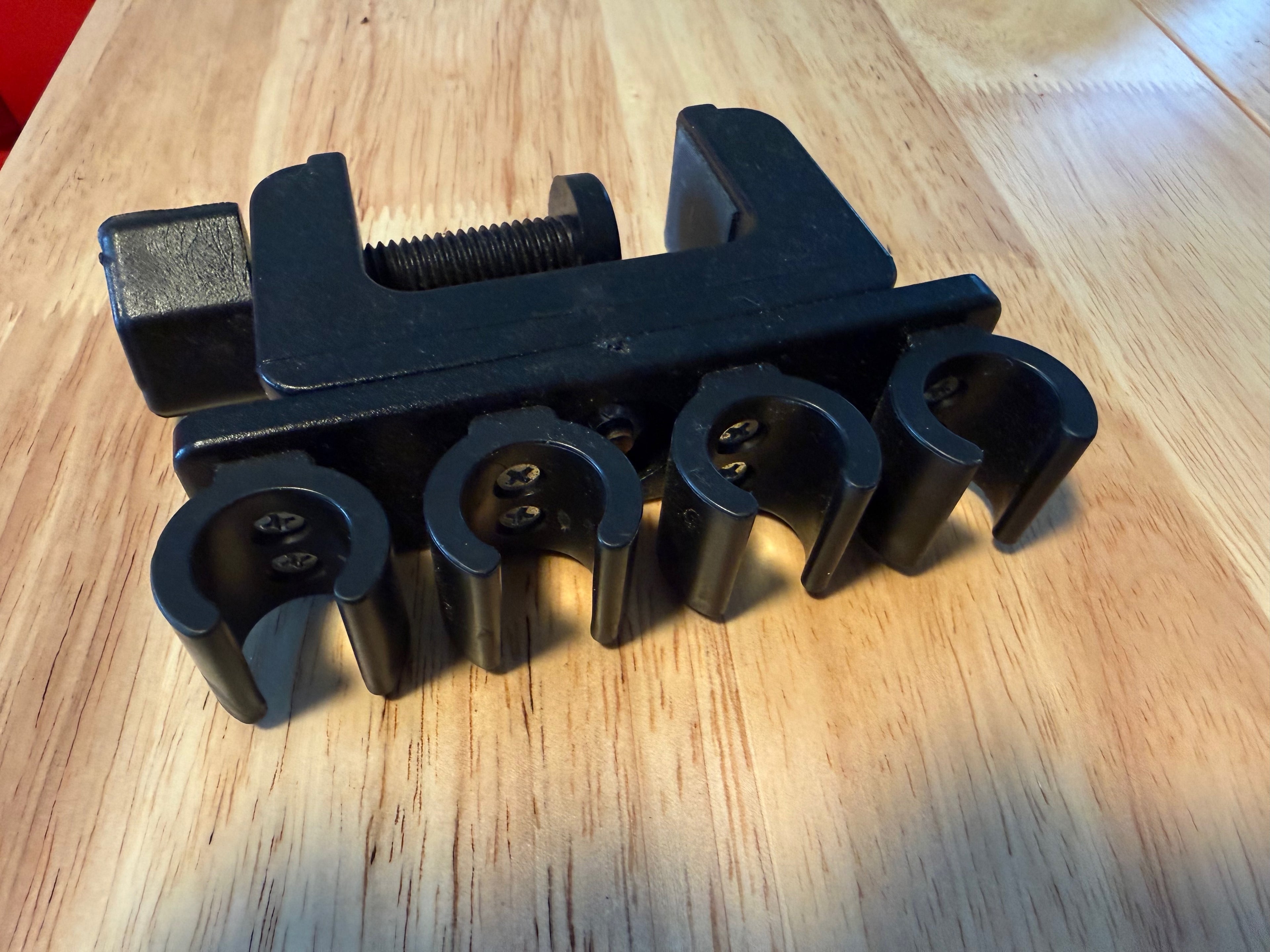 Porper 4 Cue holder