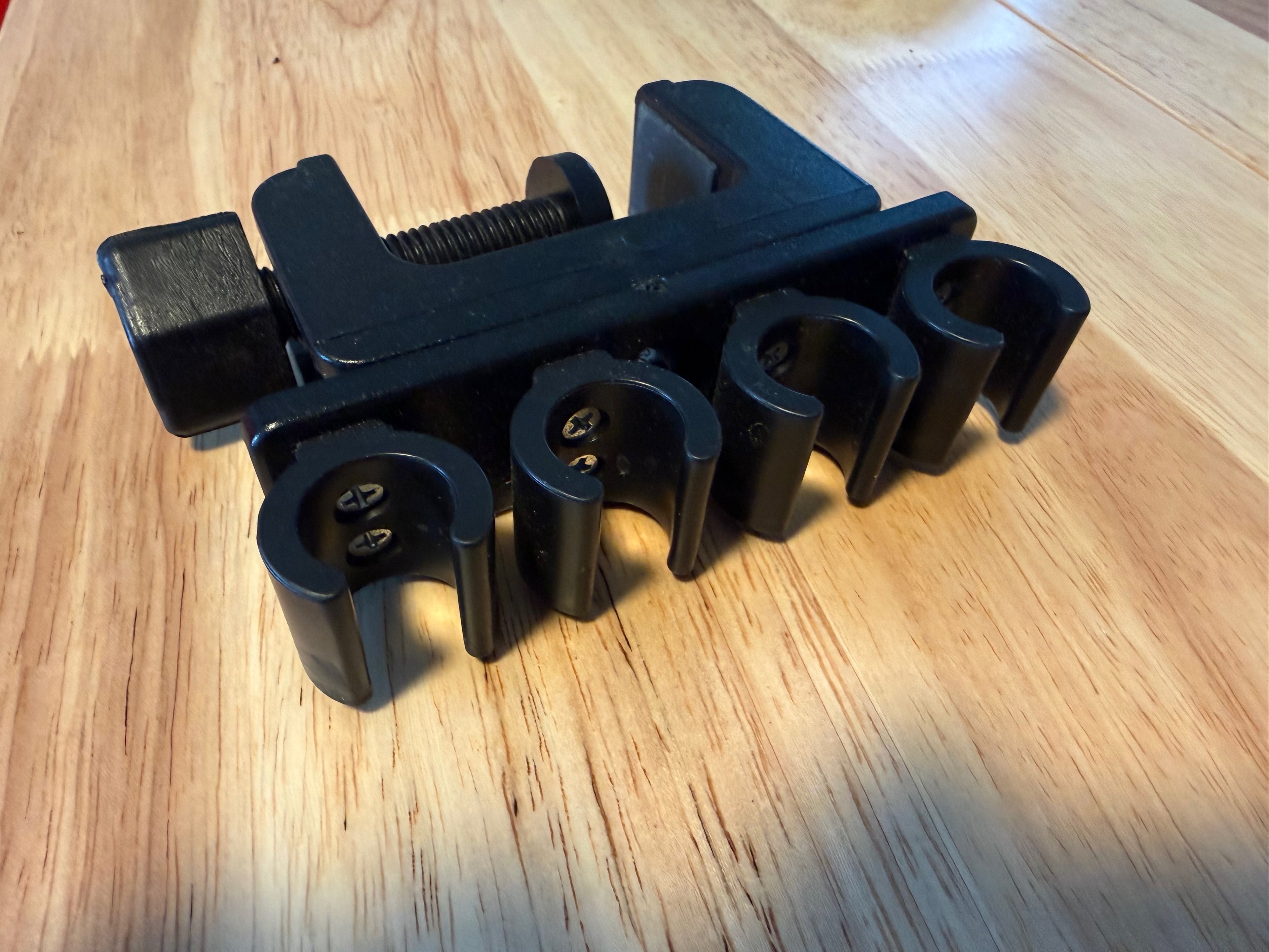 Porper 4 Cue holder