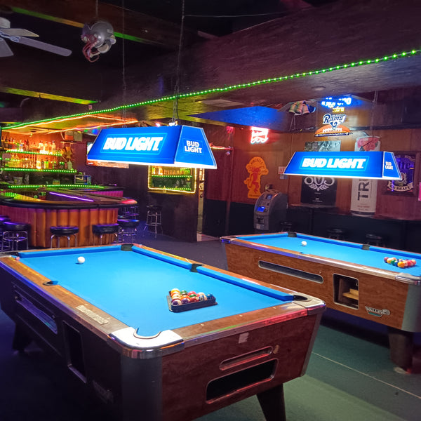 Image of bar the The Signal Lounge 1