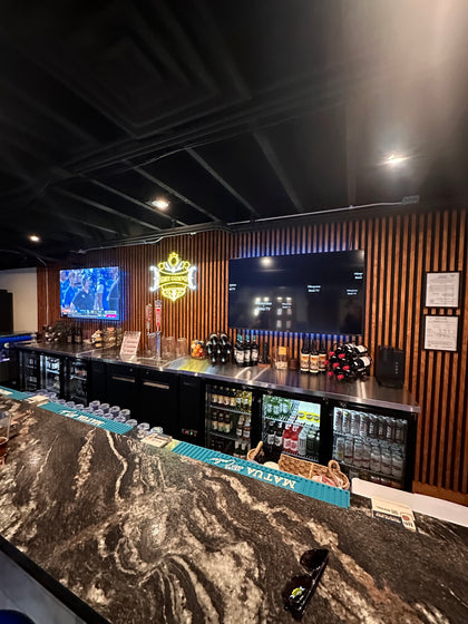 image of poolhall 1