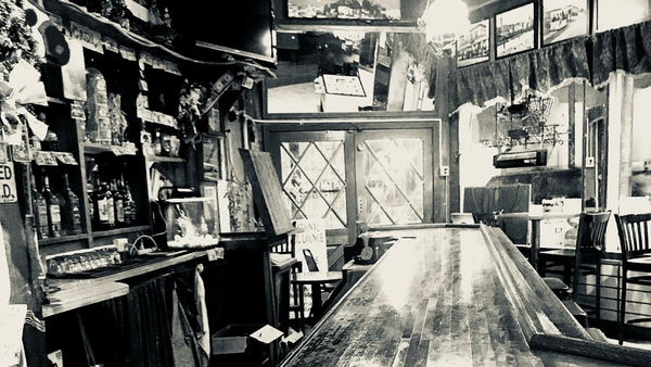 Image of bar the International Sports Bar 1