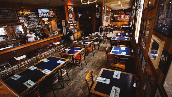 Image of bar the Connecticut Yankee 1