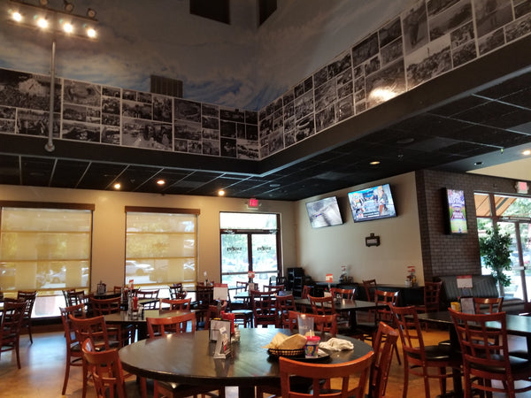 Image of bar the Tailgaters Sports Bar & Grill 1