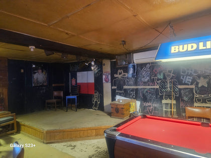 image of bar 1