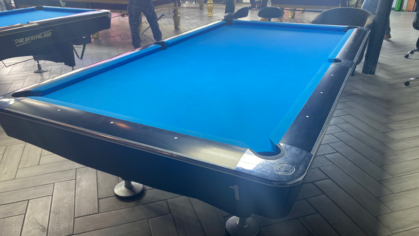 Image of bar the Q Hookah Bar Pool 1