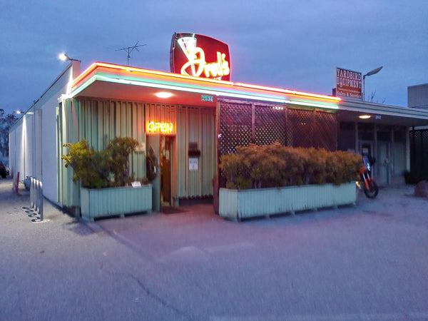 Image of bar the Fred's Place 1