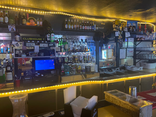 Image of bar the Club 7 1