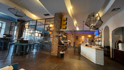 image of restaurant 1