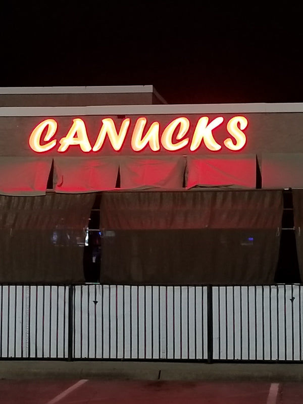 Image of bar the Canucks Bar and Grill 1