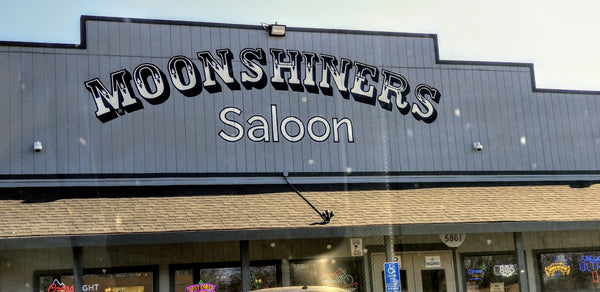 Image of bar the Moonshiners saloon 1
