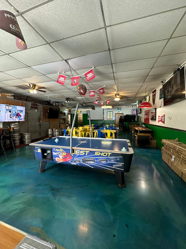 Image of bar the Sunshine Saloon Sports Bar and Charcoal Grill 1